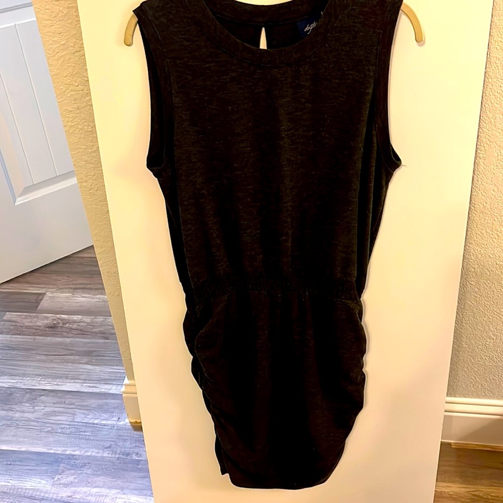 Daytrip  by Buckle Mini Dress Size Large Rouched on the sides NWOT
